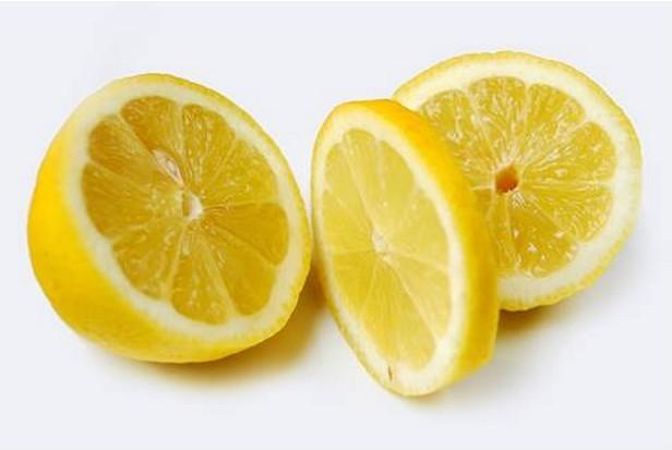 盘点柠檬5大惊人功效 减脂瘦身提高免疫力