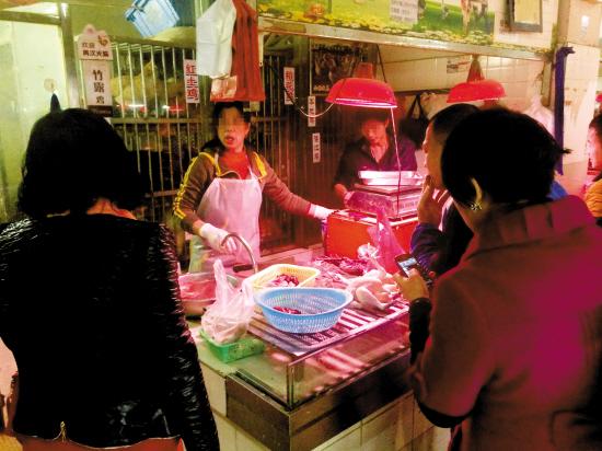广东现首例H5N6禽流感病例 购买活鸡的市场今日休市