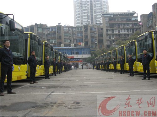 以民为本 打造公交都市
