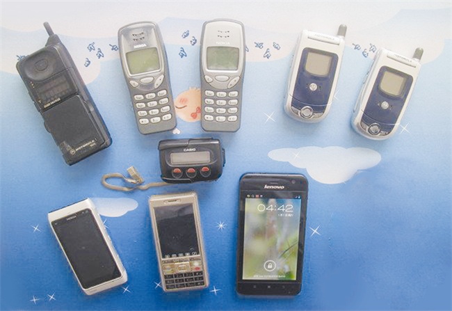 17年换了9部手机 感叹:每部都有光阴的味道