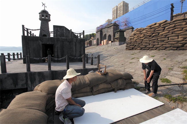 《较后的国门之英雄宜昌》招群演,去吗?