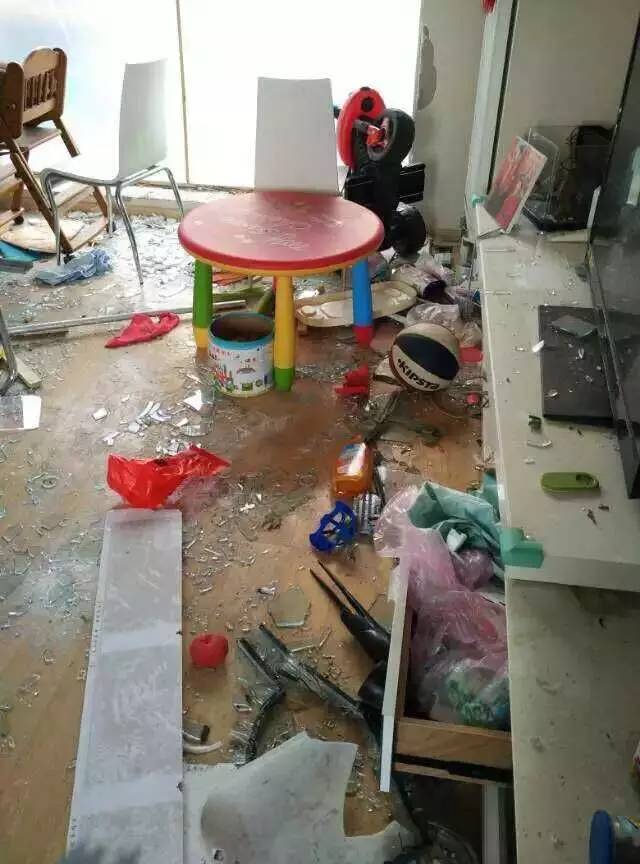 直击海港城室内定损 当场确定她家获赔7万多元