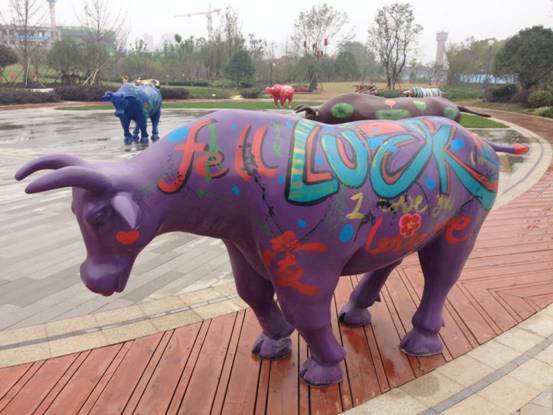 彩绘牛传说登陆宜昌！周末到宜昌之星会会它们吧