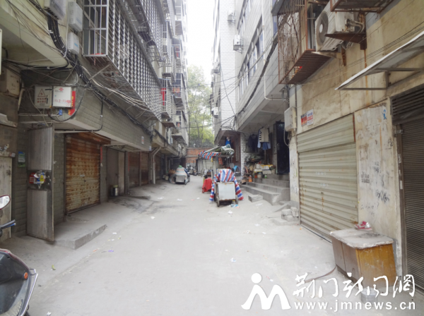 QIP{PQ~APIQCR8JNMST{7UM