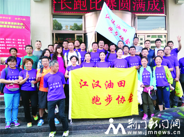 )QG)OOA[[1UNTW4$YMOUTI0