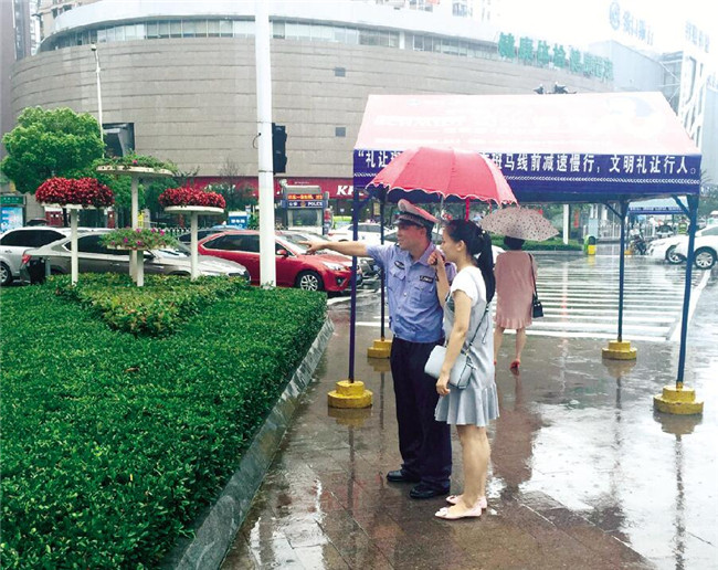 暴雨袭城 哪些积水点在“扰民”?