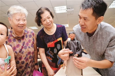 和平区：“非遗”走进海光寺社区 传统技艺亮相
