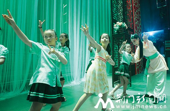 日报二版1dP081301001001