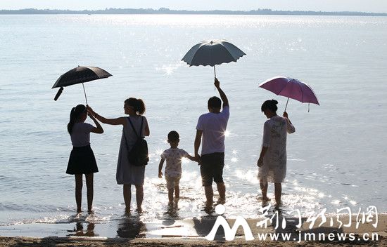 漳河避暑3_副本