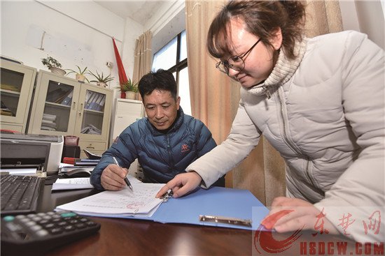 下陆区加大对有技术、有订单企业的支持