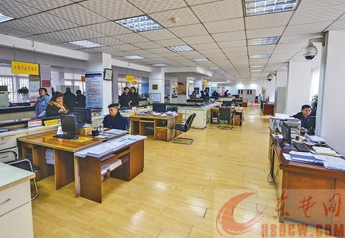 26家窗口单位承诺：转作风优服务提效能