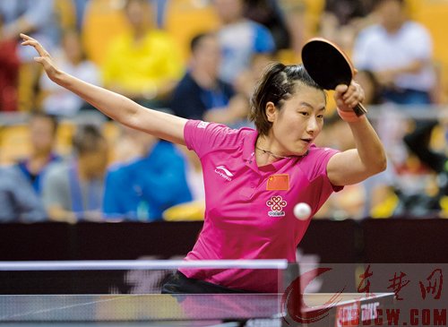 国乒女队内部对抗赛精彩纷呈 国乒女队内部对抗赛精彩纷呈