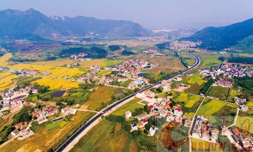 决战决胜 打赢打好脱贫攻坚战 决战决胜 打赢打好脱贫攻坚战