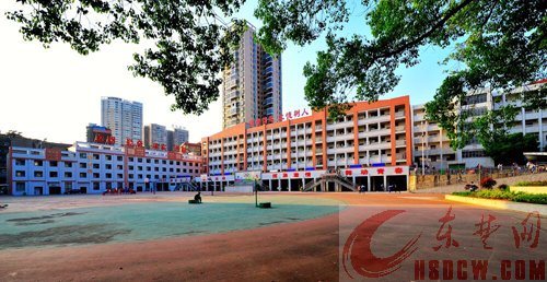 大冶市东岳中学 构建阳光校园 打造健康人生