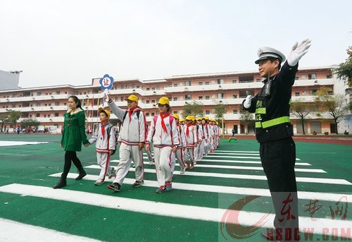 获得公安部颁发的奖牌 黄石港交警大队到底有什么板眼？