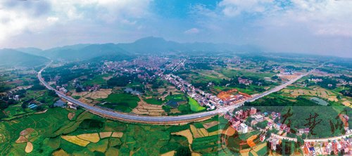 记者实地探访黄阳一级公路 开发区段已具备通行条件 防护工程仍在进行中 阳新段预计10月初基本建成