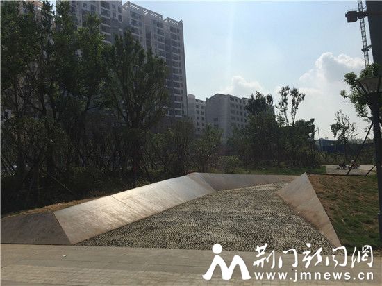 城南新区添处游园